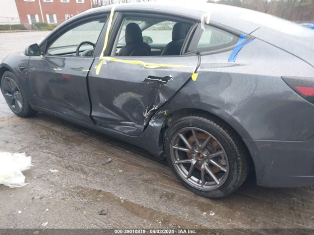 5YJ3E1EAXMF976705 Tesla Model 3 Standard Range Plus Rear-wheel Drive