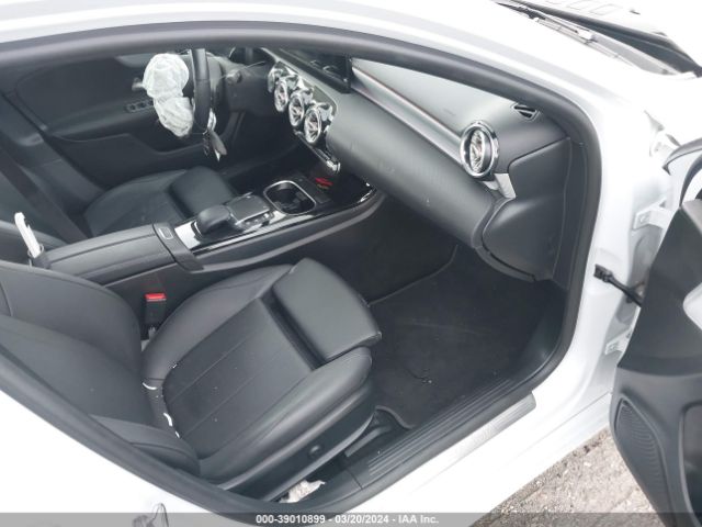 W1K3G4EB0MJ296671 Mercedes-Benz A 220