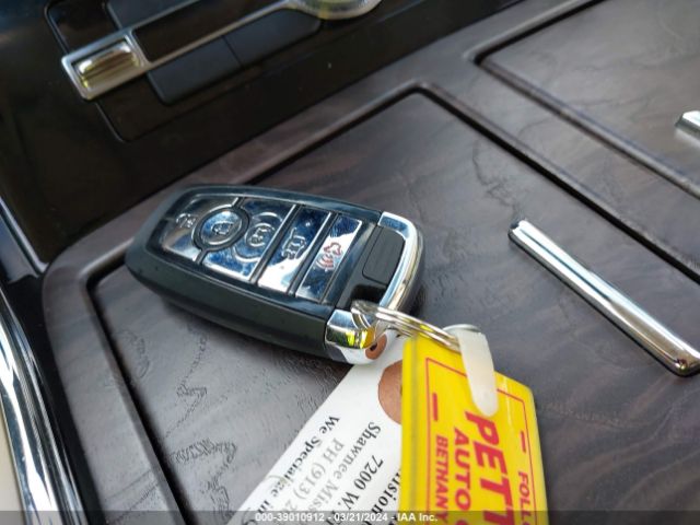 5LMJJ2LTXMEL21337 Lincoln Navigator Reserve