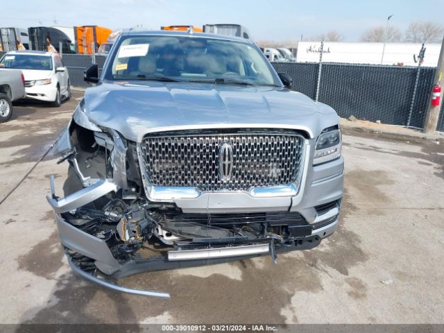5LMJJ2LTXMEL21337 Lincoln Navigator Reserve