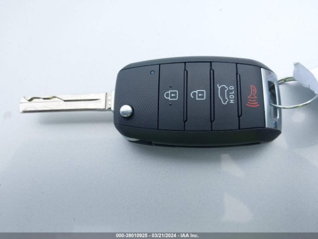 KNDJN2A20E7716817 KIA Soul