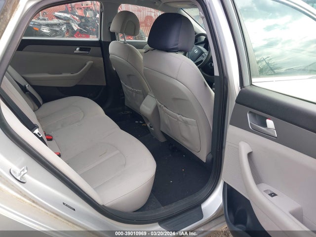 Hyundai SONATA SE 2016 5NPE24AF0GH329370 Image 8