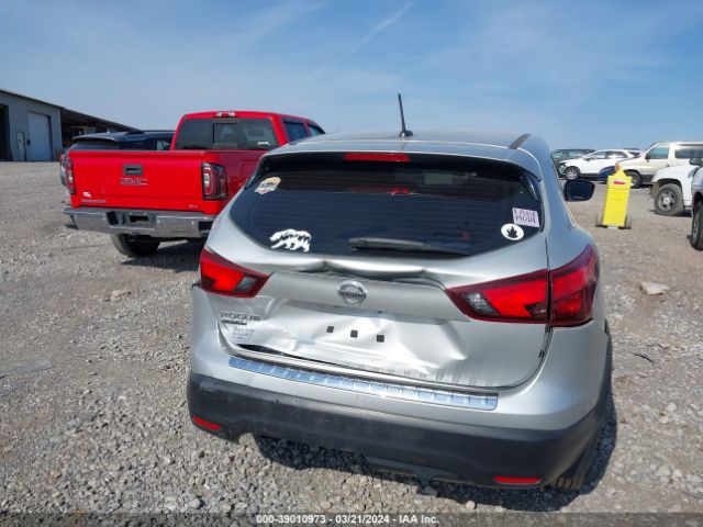 JN1BJ1CP5KW222279 Nissan Rogue Sport S