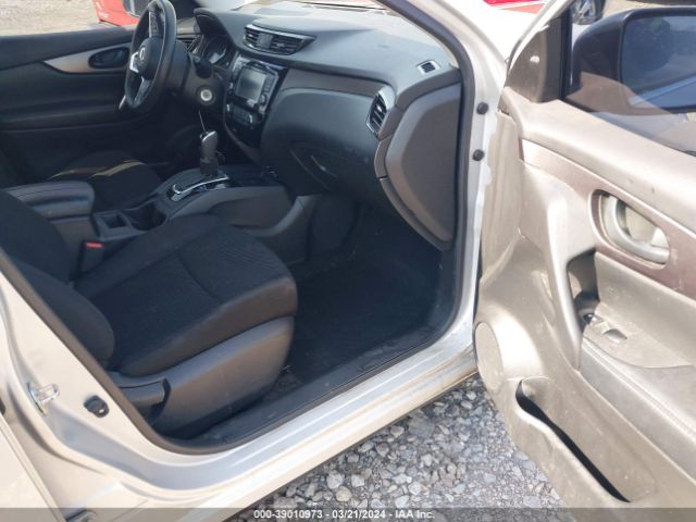 JN1BJ1CP5KW222279 Nissan Rogue Sport S