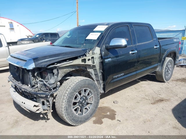 5TFHY5F15EX385384 Toyota Tundra Limited 5.7l V8