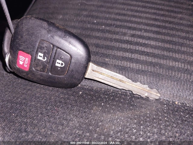Toyota Rav4 Xle 2015 2T3RFREV7FW287999 Image 11