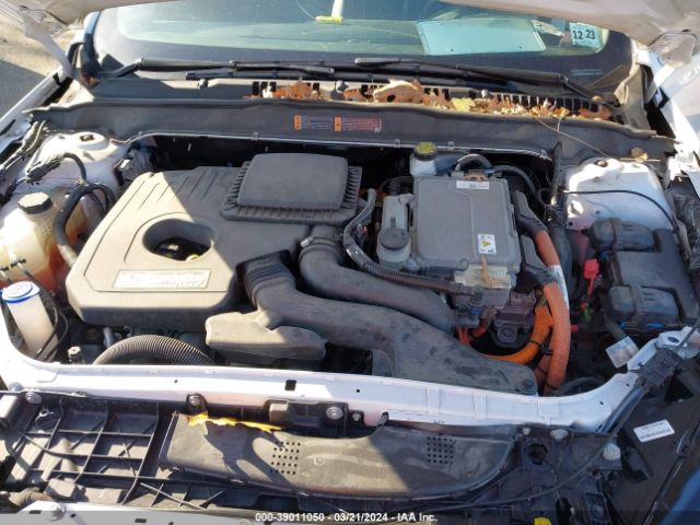 3FA6P0MU8KR125761 Ford Fusion Hybrid Sel