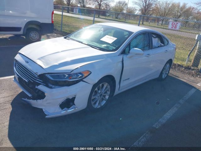 3FA6P0MU8KR125761 Ford Fusion Hybrid Sel