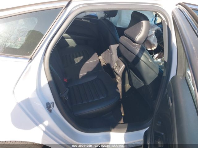 3FA6P0MU8KR125761 Ford Fusion Hybrid Sel
