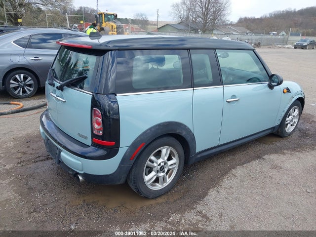 2013 MINI CLUBMAN WMWZF3C59DT490258 Photo 3