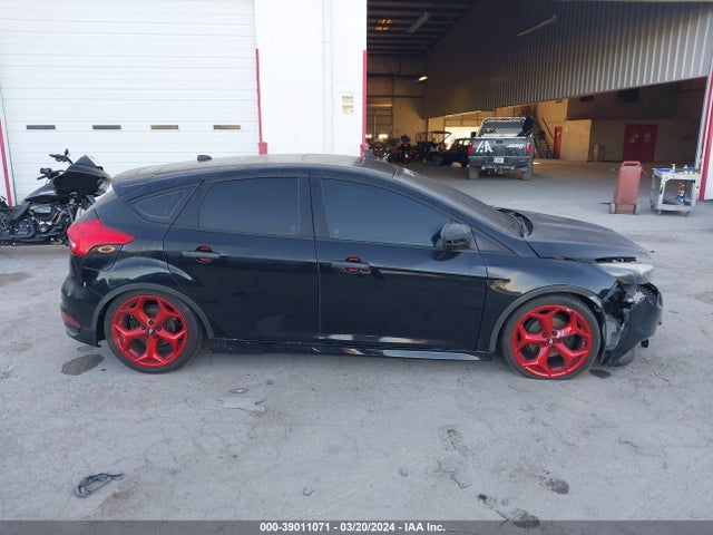 Ford FOCUS SEL 2017 1FADP3M24HL225502 Image 13
