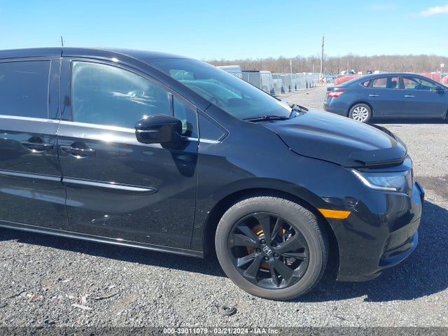 5FNRL6H7XPB032467 Honda Odyssey Sport