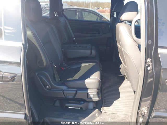 5FNRL6H7XPB032467 Honda Odyssey Sport