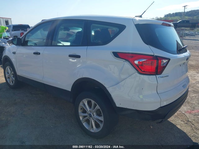 Ford ESCAPE S 2019 1FMCU0F7XKUA59103 Image 3