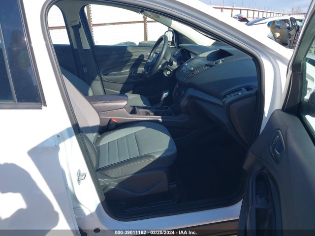 Ford ESCAPE S 2019 1FMCU0F7XKUA59103 Image 5