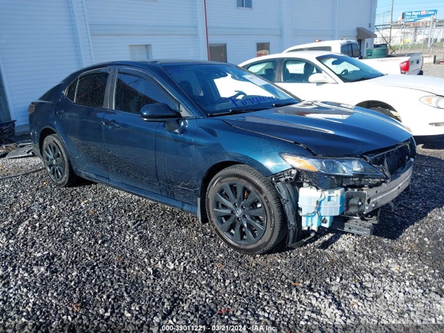Toyota CAMRY LE 2020 4T1C11AK3LU890762 Image 1