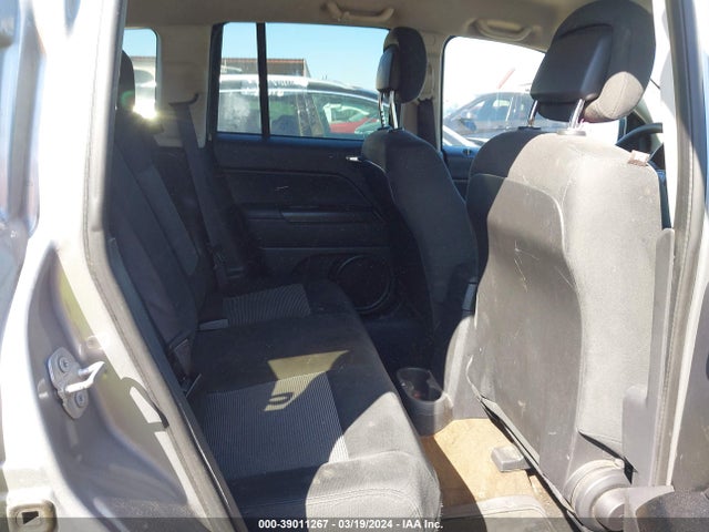 Jeep Compass Sport 2016 1C4NJCBA2GD664961 Image 8