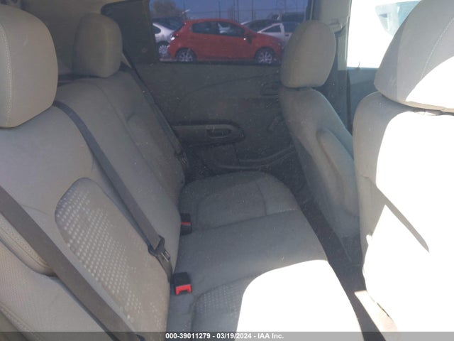 Chevrolet Sonic Ls Auto 2016 1G1JA6SH6G4104429 Image 8
