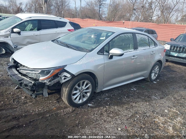 Toyota COROLLA LE 2020 JTDVPRAE7LJ085255 Image 2