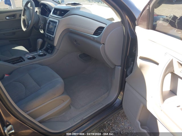 Chevrolet Traverse Ls 2017 1GNKRFED5HJ262011 Image 5