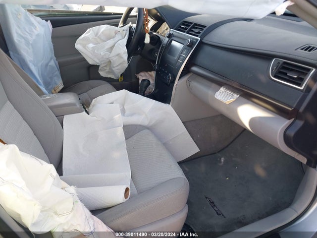 Toyota CAMRY LE 2016 4T4BF1FK3GR581875 Image 5