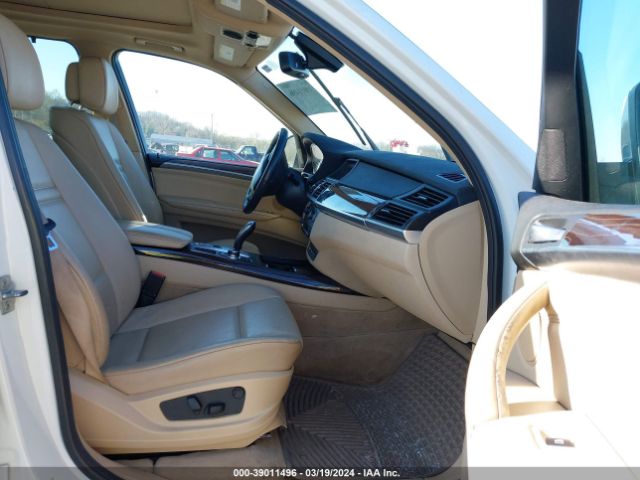 2011 BMW X5 5UXZW0C54BL660801 Photo 4