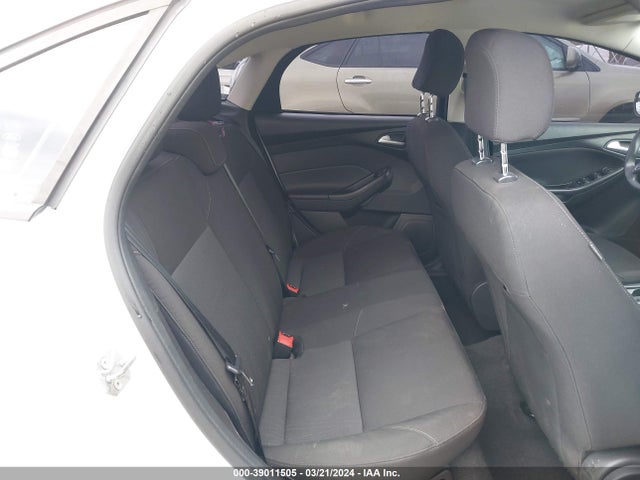 Ford FOCUS SE 2015 1FADP3F26FL286506 Image 8