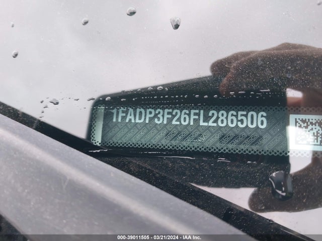 Ford FOCUS SE 2015 1FADP3F26FL286506 Image 9