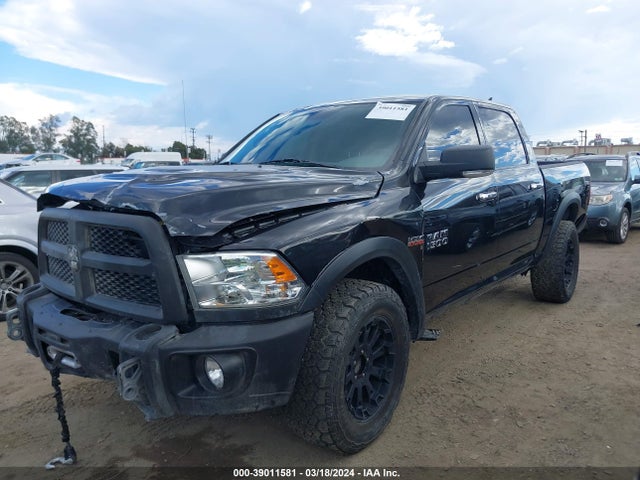 1C6RR7LT4JS214689 RAM 1500 Big Horn  4x4 5'7 Box