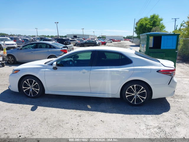 Toyota CAMRY SE 2019 4T1B11HK1KU746868 Image 14