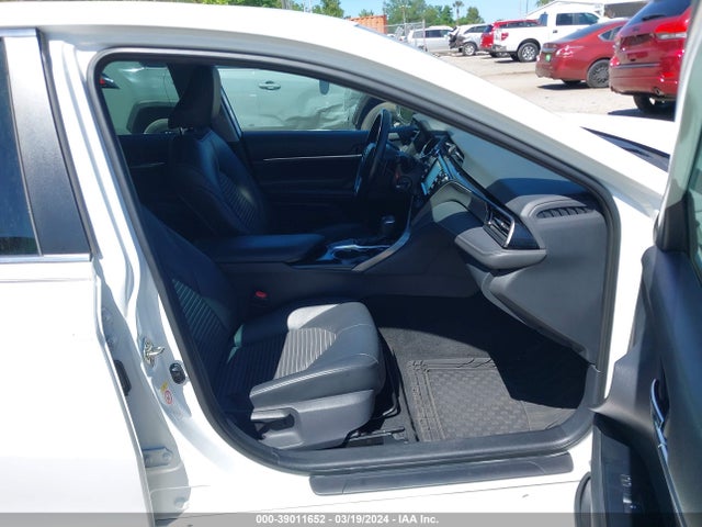 Toyota CAMRY SE 2019 4T1B11HK1KU746868 Image 5