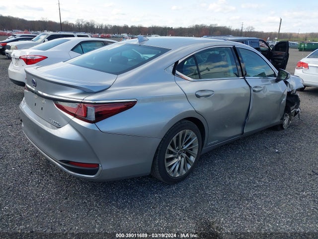 58AEA1C19NU013931 Lexus Es 300h Luxury