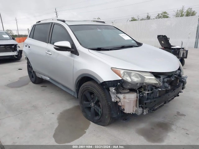 Toyota Rav4 Xle 2015 2T3WFREV0FW194860 Image 1