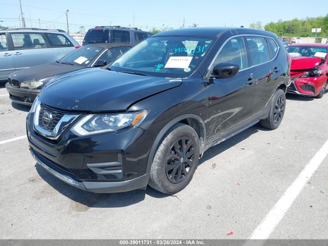 Nissan ROGUE S 2018 KNMAT2MT4JP586383 Image 2