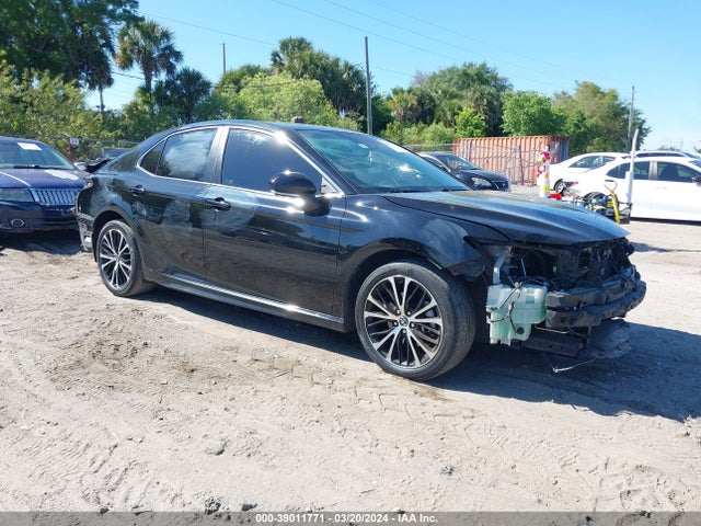 2018 4T1B11HK2JU622719 main image