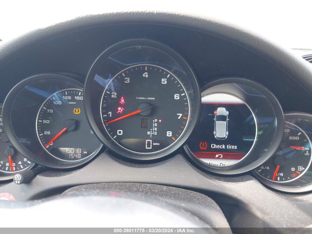 2018 PORSCHE CAYENNE WP1AA2A26JKA07505 Photo 6