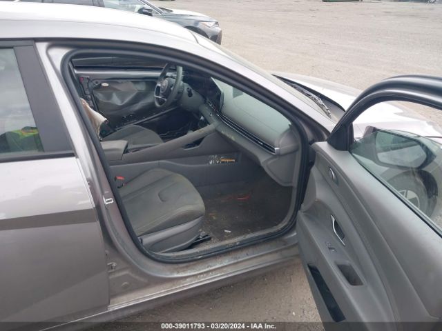 KMHLS4AG8PU433879 Hyundai ELANTRA SEL