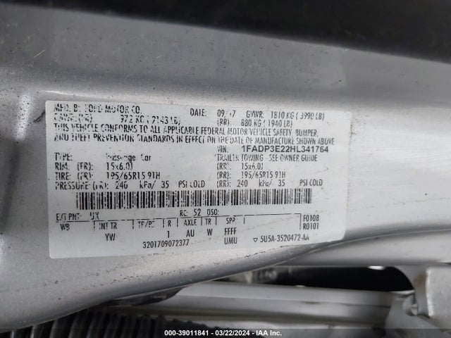Ford FOCUS S 2017 1FADP3E22HL341764 Image 9
