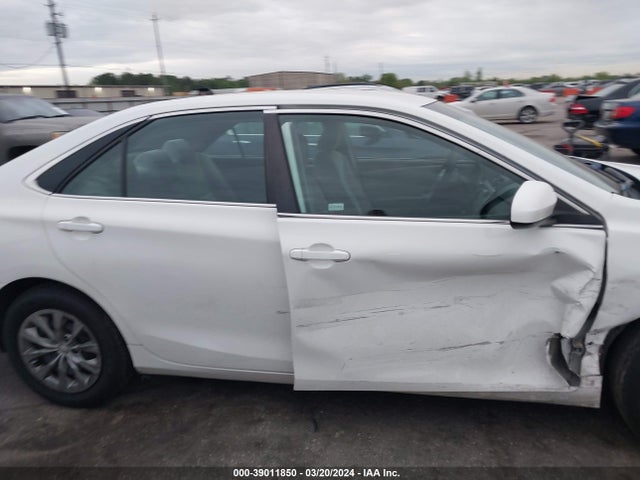 Toyota CAMRY LE 2016 4T1BF1FK5GU515922 Image 13