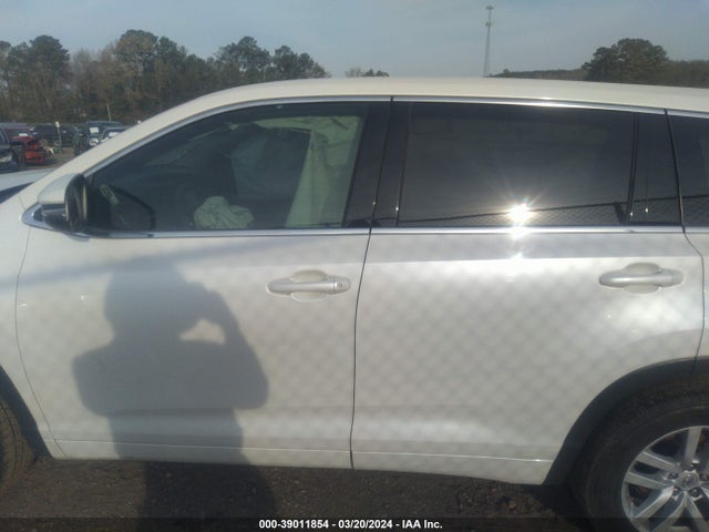 Toyota Highlander Le 2014 5TDZARFH3ES007387 Image 14