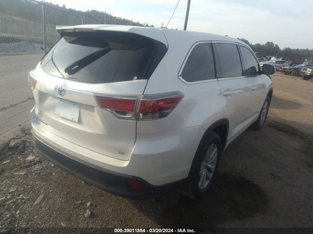 Toyota Highlander Le 2014 5TDZARFH3ES007387 Image 4