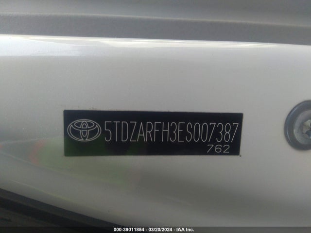 Toyota Highlander Le 2014 5TDZARFH3ES007387 Image 9
