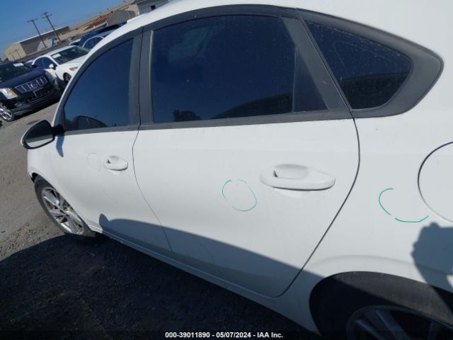 3KPF34AD3KE068393 KIA FORTE S