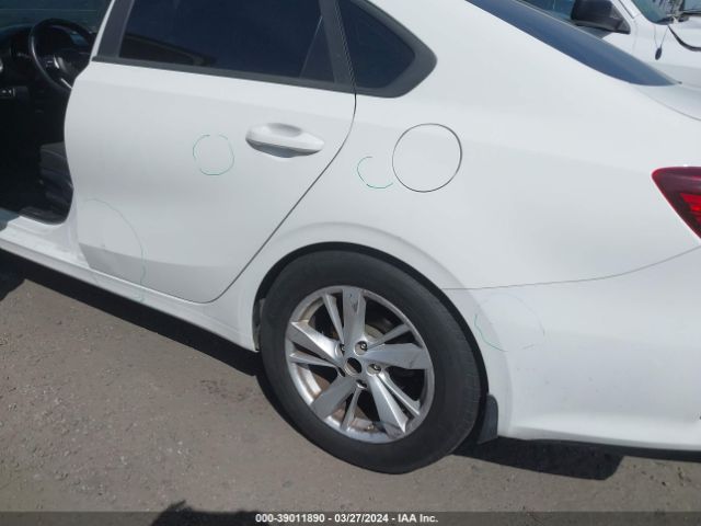3KPF34AD3KE068393 KIA FORTE S