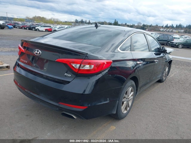 Hyundai SONATA ECO 2015 5NPE24AA2FH238636 Image 4