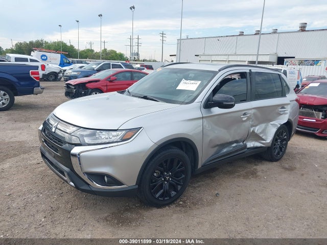 Mitsubishi Outlander Le 2019 JA4AD3A33KZ038950 Image 2