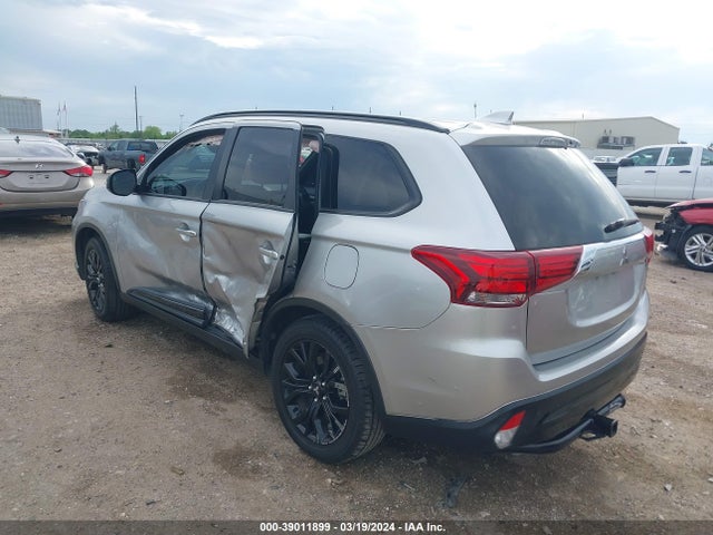 Mitsubishi Outlander Le 2019 JA4AD3A33KZ038950 Image 3
