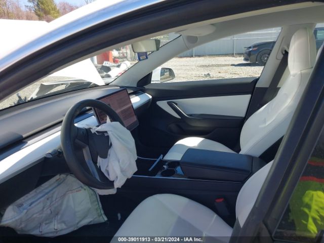 5YJ3E1EB7KF487541 Tesla Model 3 Long Range/performance