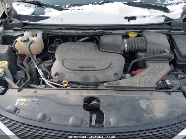 2C4RC1DG3LR157009 Chrysler Voyager Lxi