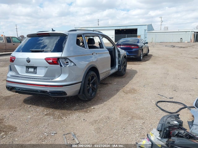 3VVCB7AX3PM034356 Volkswagen Tiguan 2.0t Se R-line Black